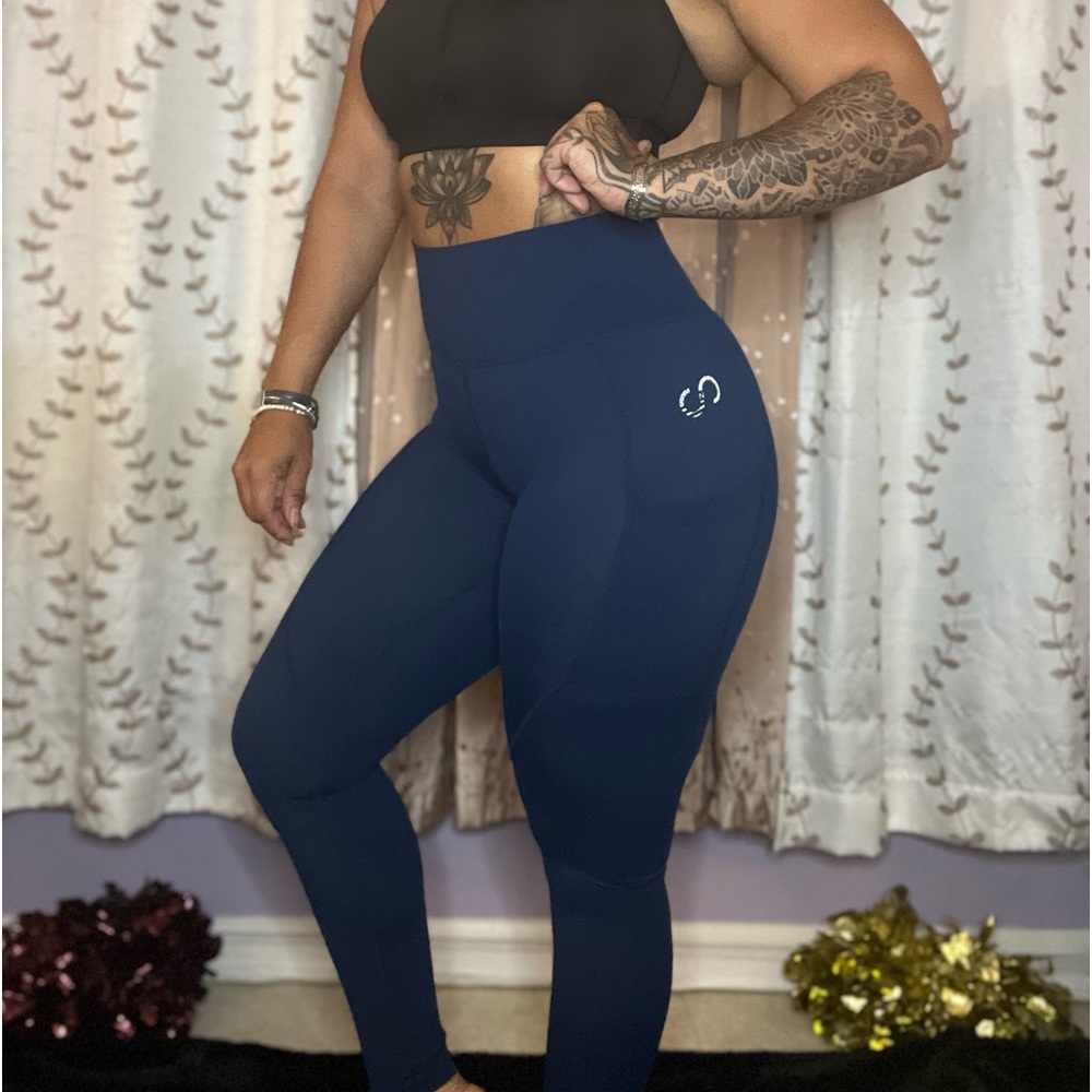 Curves n Combatboots OG navy blue leggings